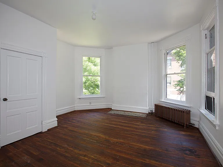 room C unfurnished