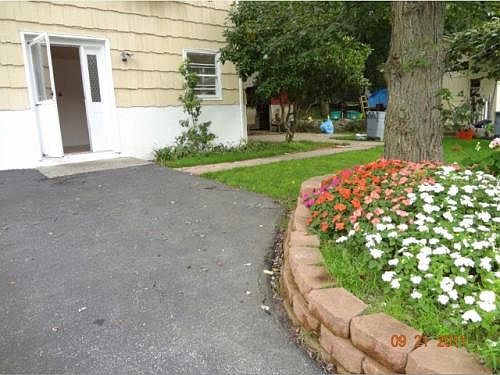 1st image of 641 Viewland Dr
