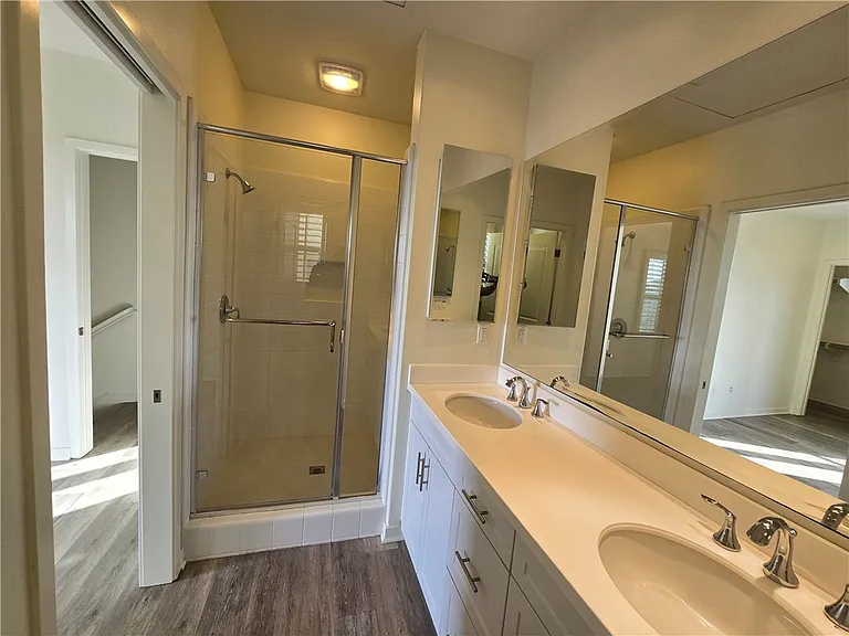 60 Bay Laurel — Photo 22