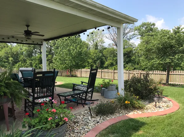 340 Falling Leaf Way, Mascoutah, IL 62258