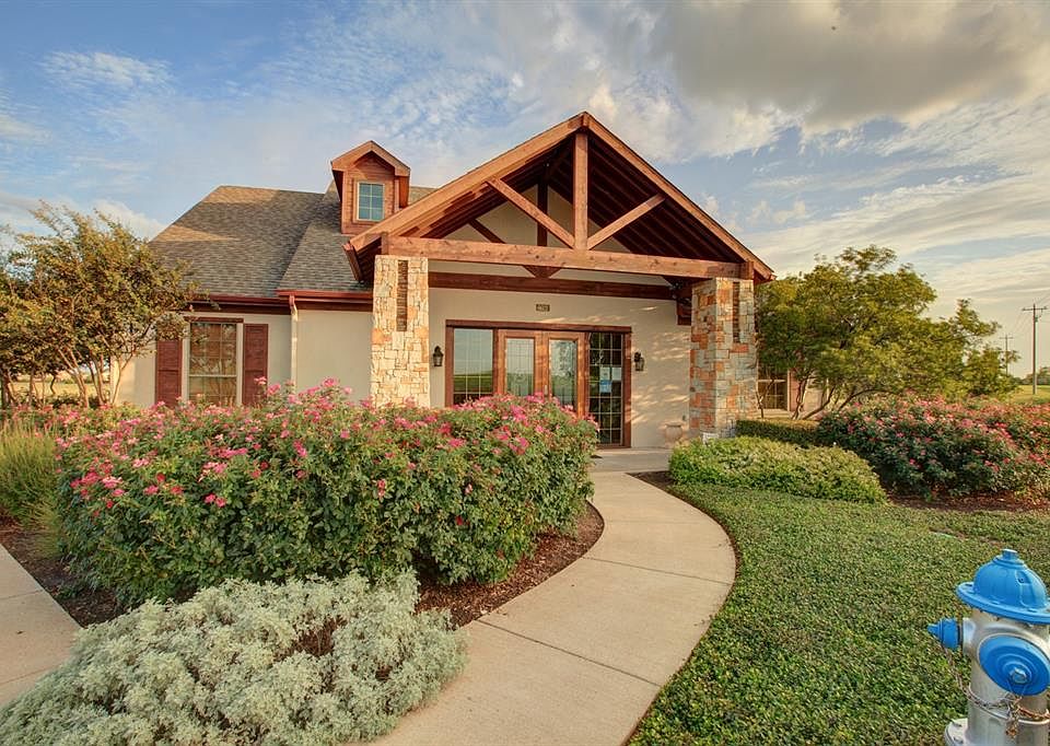 2nd image of 3969 Rochelle Ln