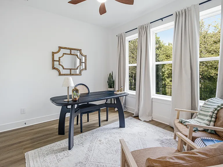 2044 Prudential Dr — Photo 34