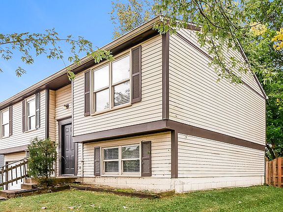 4th image of 616 Woodlark Dr