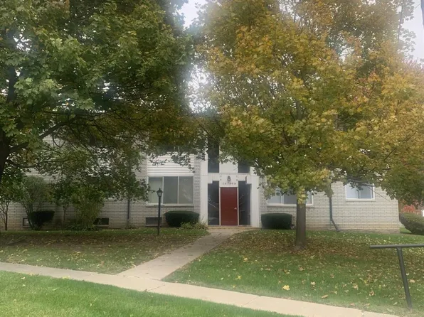 26740 Joy Rd APT 10, Redford, MI 48239