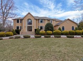323 E Madison Ave, Cresskill, NJ 07626