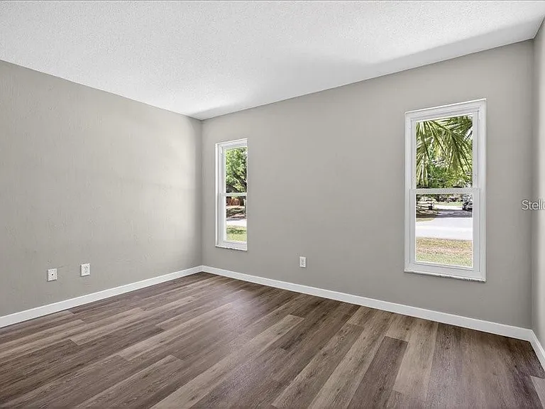 8 Blare Dr — Photo 20