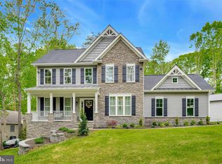 101 Chesterfield Ct, Locust Grove, VA 22508