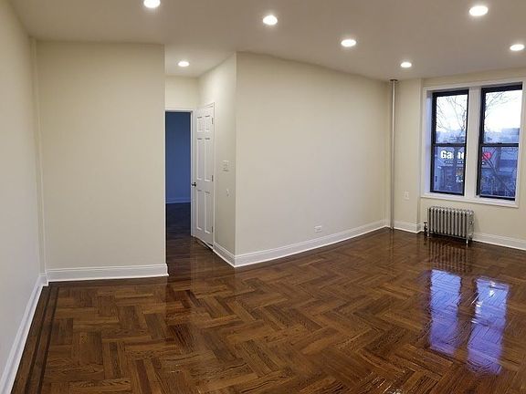 3rd image of 9610 37th Ave APT B6
