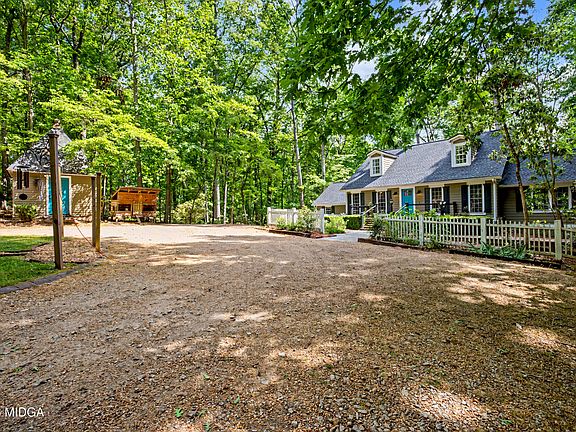 5th image of 893 Happy Valley Cir