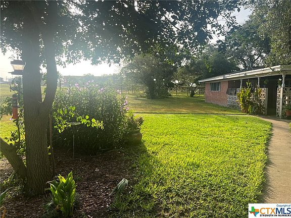 4th image of 801 N San Patricio St