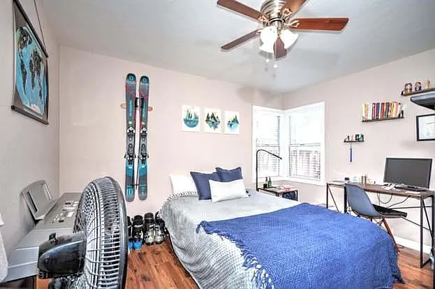 2 bed, 863 sqft, $3,300 — Photo 2