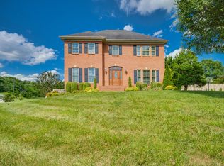 1021 Norfolk Pl, Kingsport, TN 37660