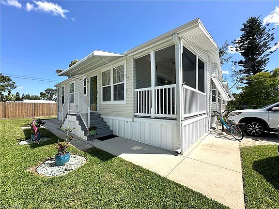 3rd image of 20321 Cumberland CT