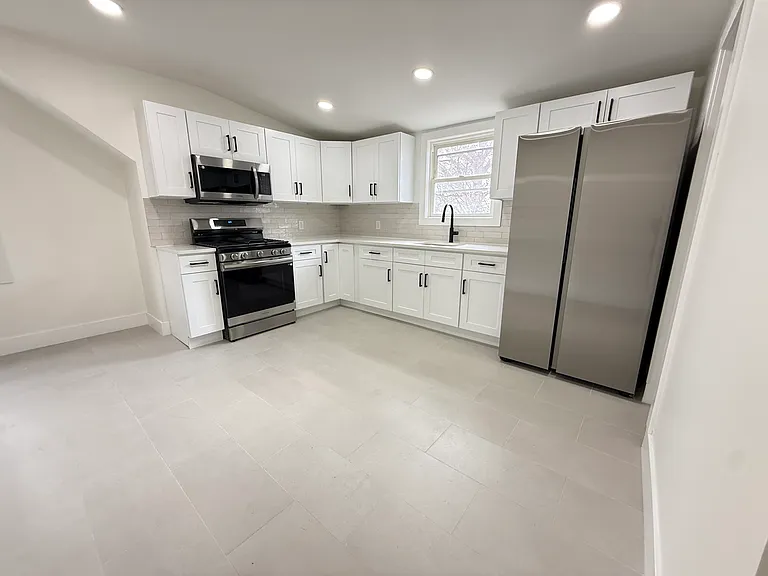 63 Bryant Ave #2 — Photo 7