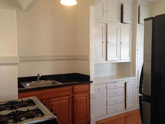 5th image of 400 Dolores St APT 1