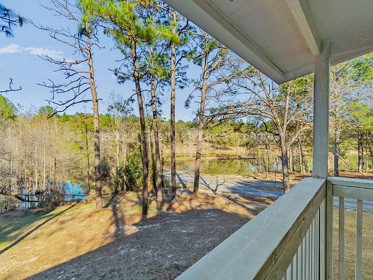 1315 Grandview Dr — Photo 20