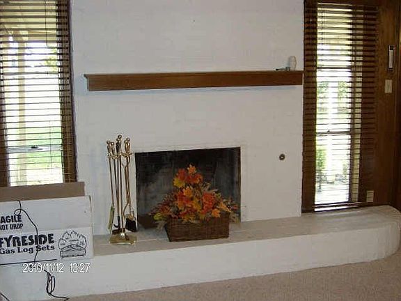 2nd image of 5305 Scott Dr