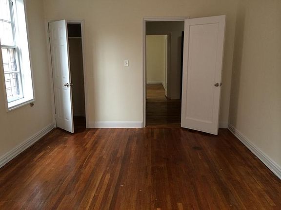 4th image of 3752 89th St APT 6A