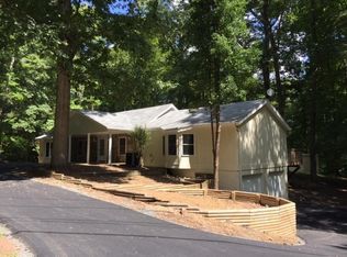 10011 Lake Occoquan Dr, Manassas, VA 20111