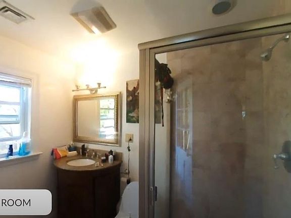 3rd image of 165 Longwood Ave #165