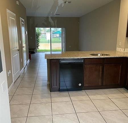 3rd image of 18116 NW 29th Ct