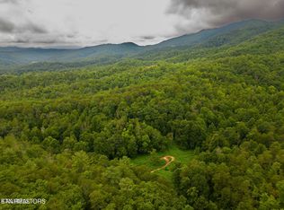 Azalea Tr, Sevierville, TN 37876