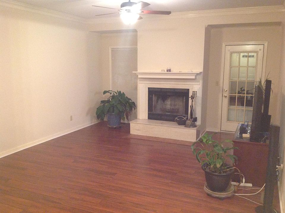 2nd image of 2021 Windsor Dr
