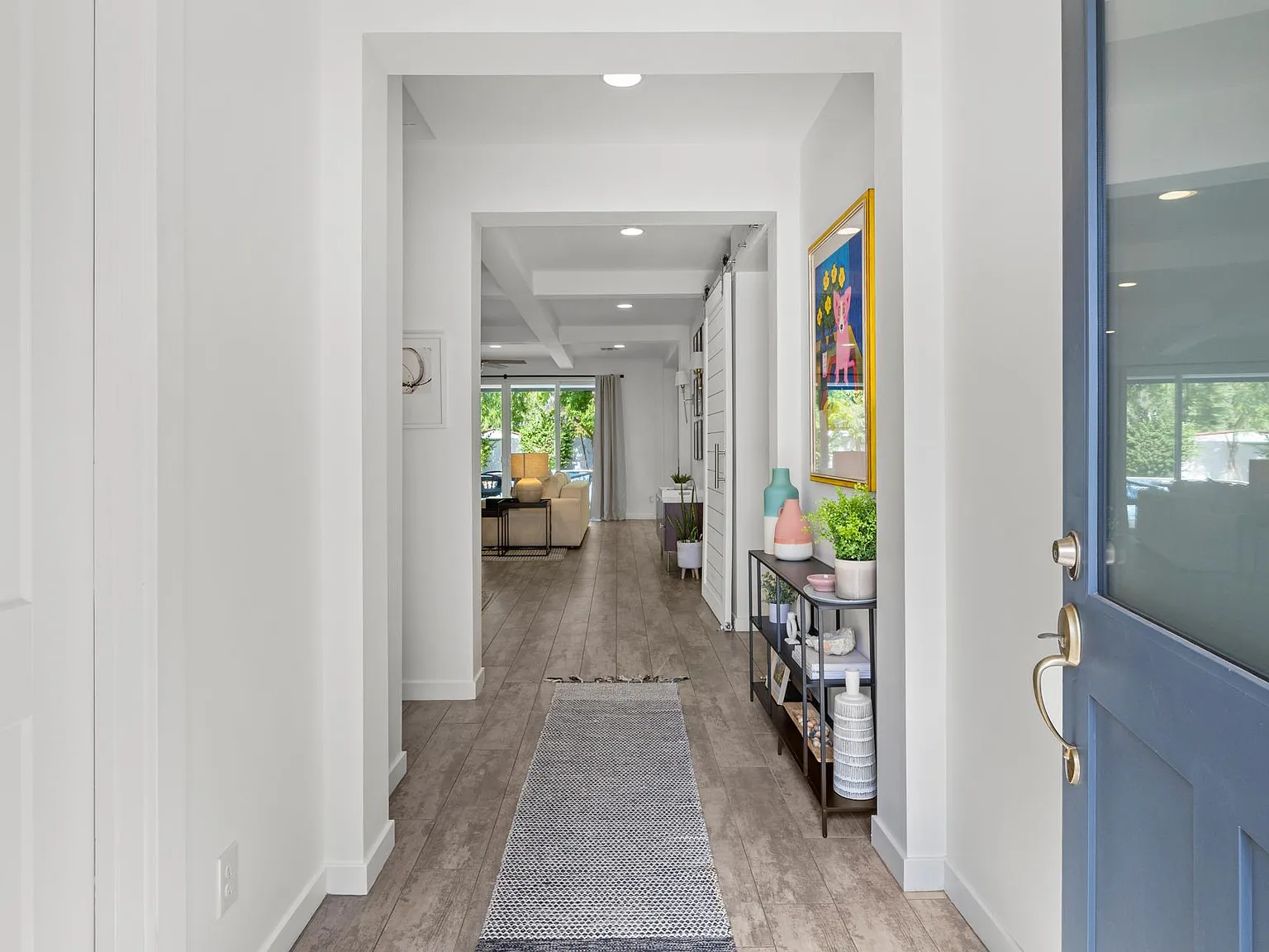 4 bed, 2781 sqft, $8,200 — Photo 3