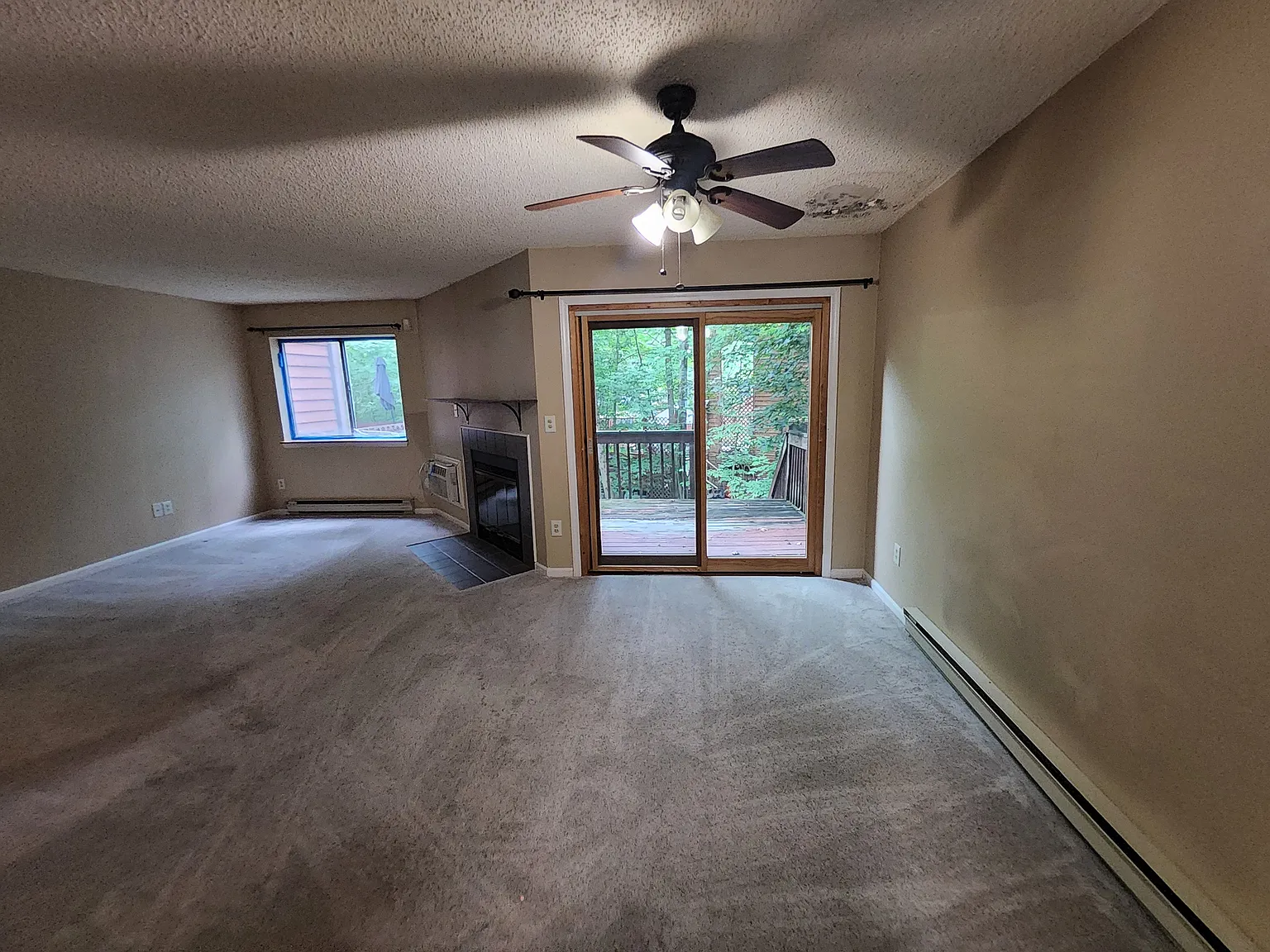 2 bed, 1440 sqft, $1,700 — Photo 3