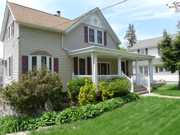 1 Ridge Ave, Spring Valley, NY 10977