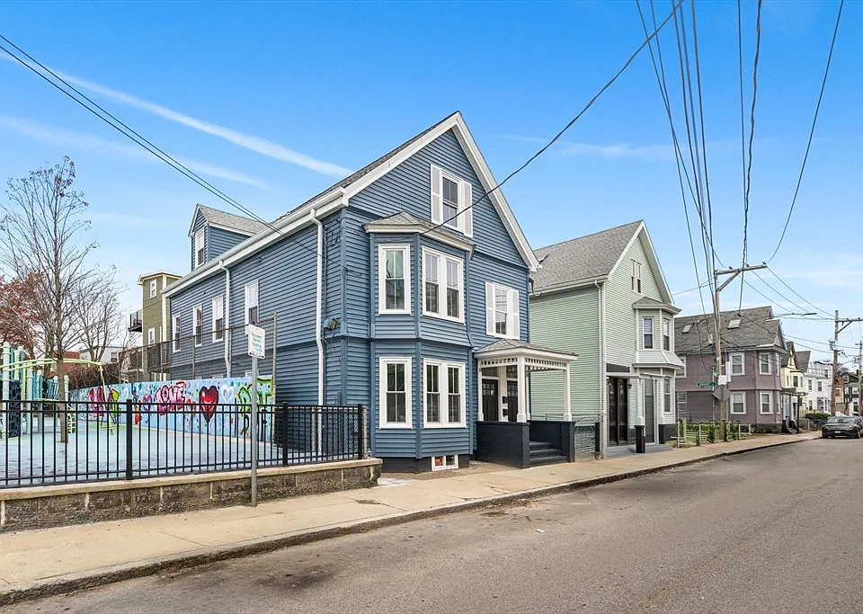 14 Harbor View St #1
