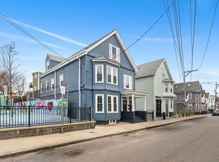 14 Harbor View St #1, Dorchester, MA 02125