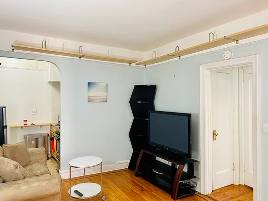 Rented by Corcoran | media 7