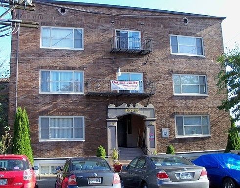 1st image of 1121 S I St APT 204