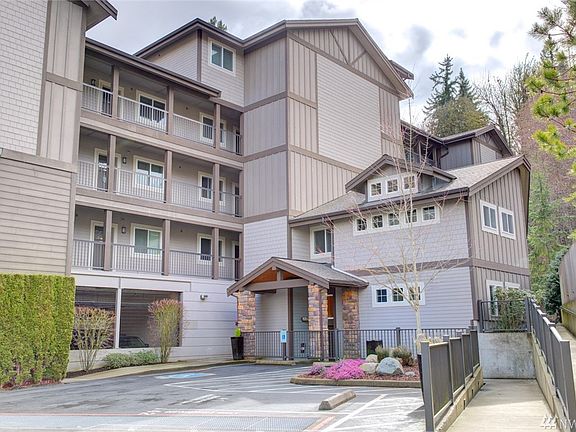 2nd image of 18609 SE Newport Way APT 303