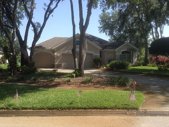 South Facing on Treeded Lot