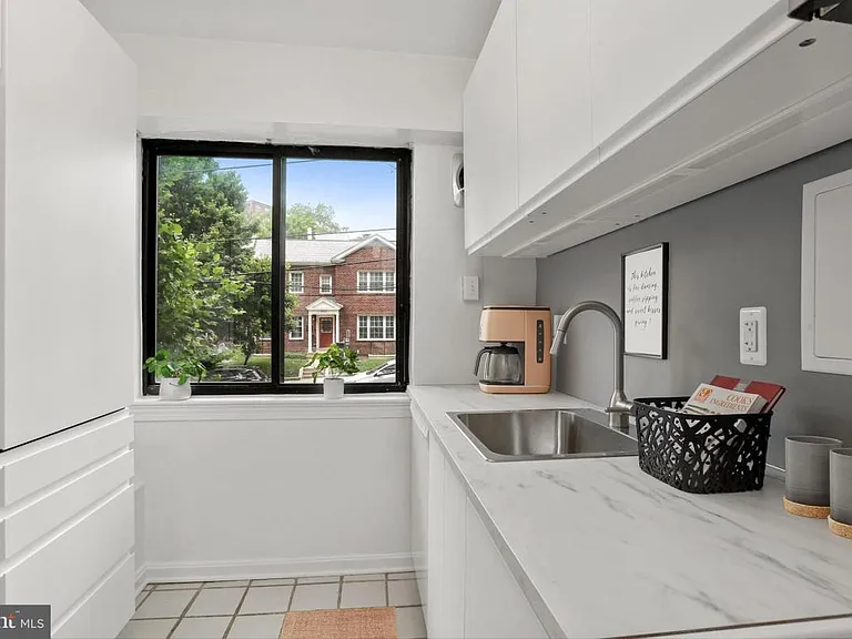 3901 Tunlaw Rd NW #506 — Photo 3