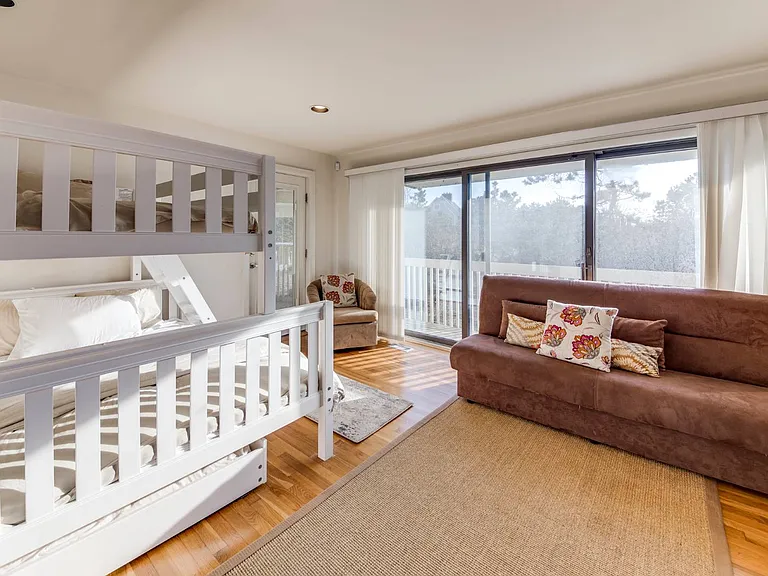 5 Mitchell Dunes Ln — Photo 13