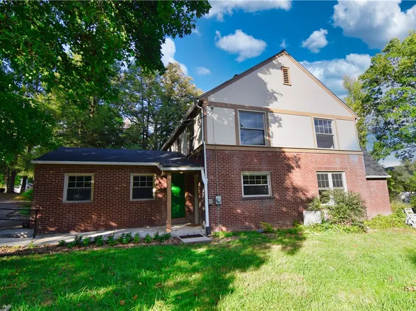 610 Plumer Ave, Franklin, PA 16323