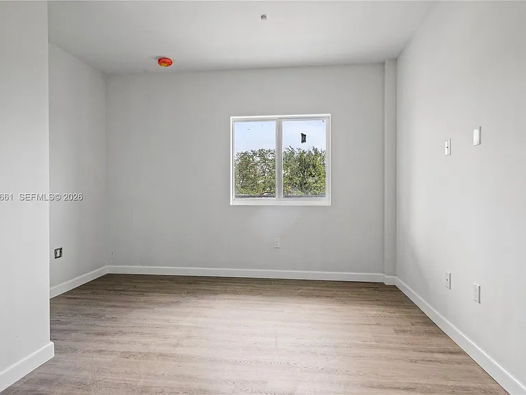 2311 NW 22nd Ave #202 — Photo 17