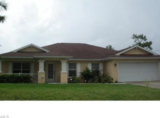3446 NE 10th Pl, Cape Coral, FL 33909