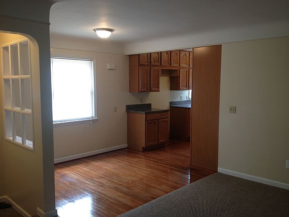 Dinning/Living Room Area