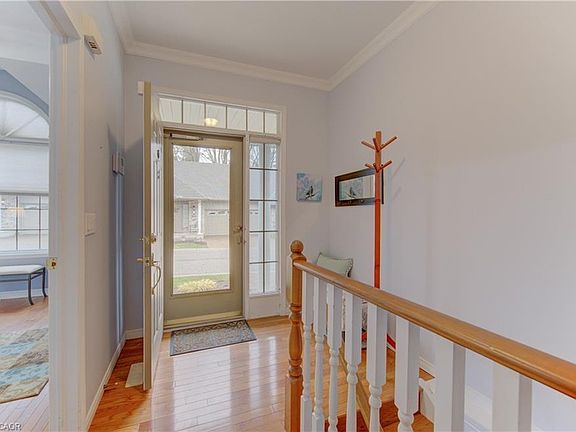 4th image of 74 Autumn Ridge Trl #33