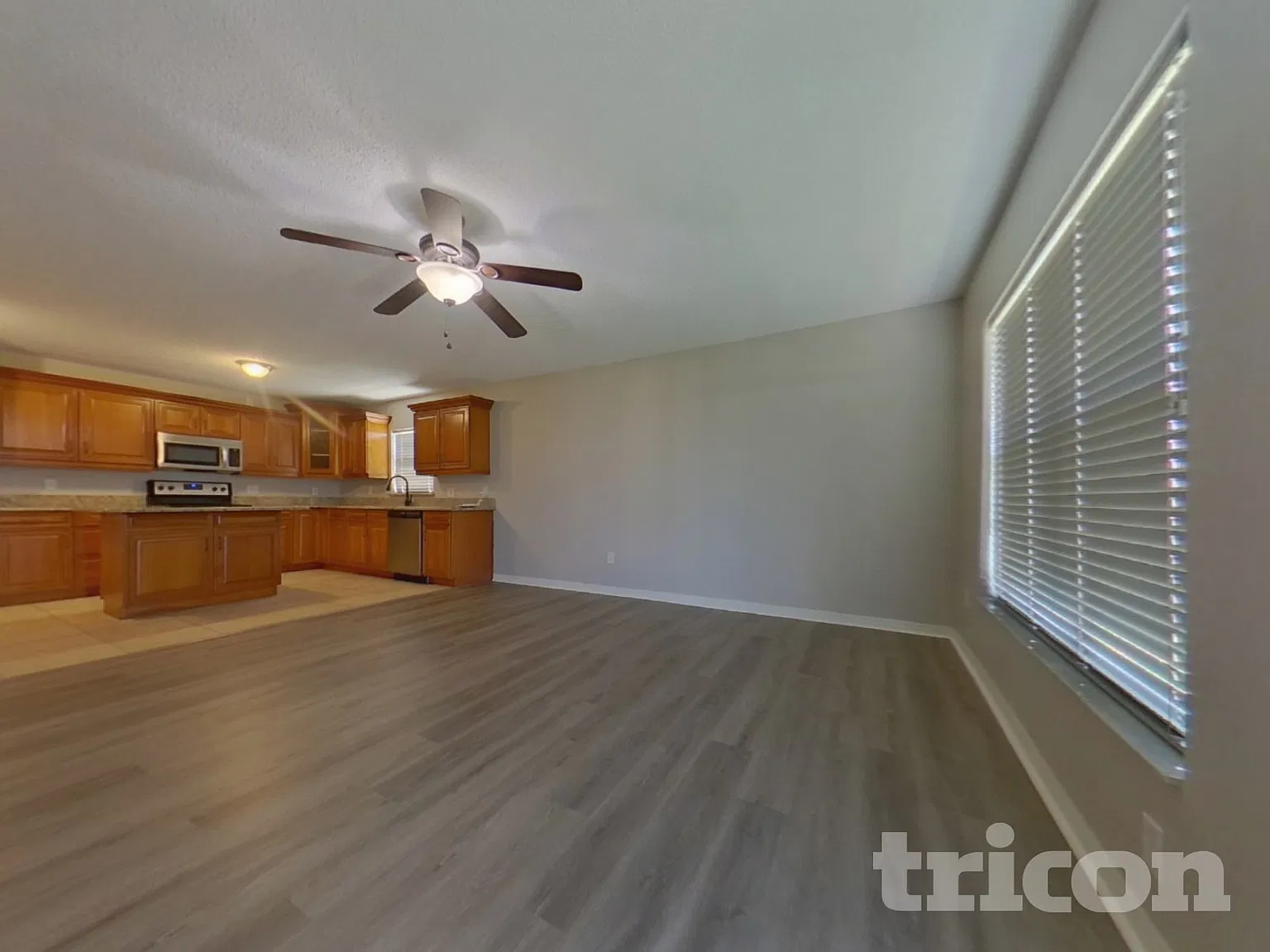 2046 Knollcrest Dr Clermont FL — Photo 4