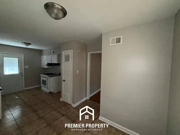 1743 Tahiti Ln — Photo 5