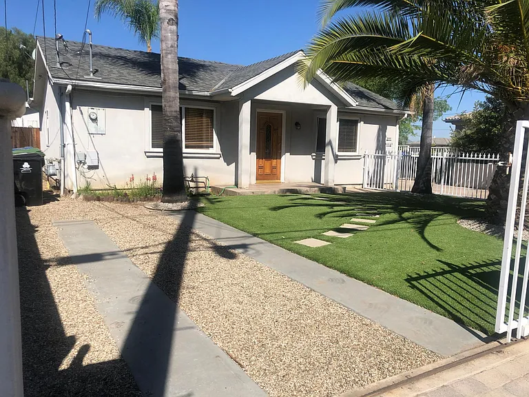 5111 Avenida Oriente — Photo 9