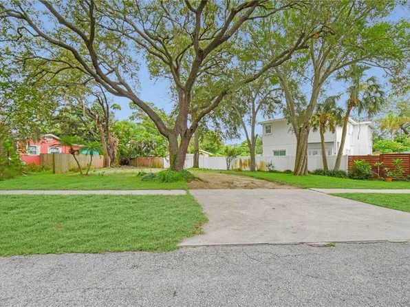 1050 Conant Ave #15, Safety Harbor, FL 34695