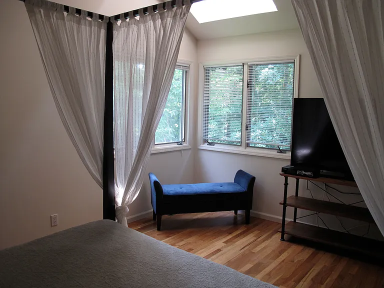 4 Evelyn Ct — Photo 8