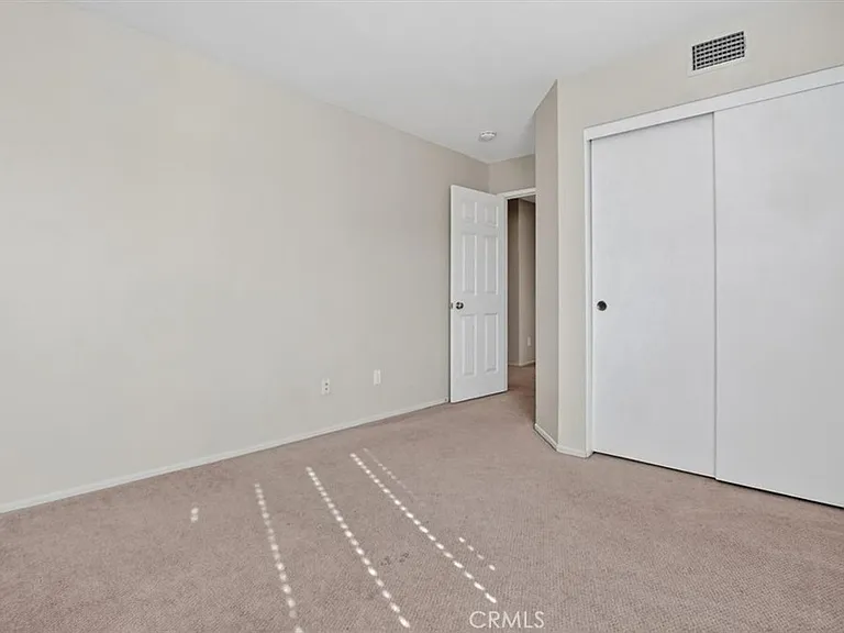 2620 Taylor Ave — Photo 28