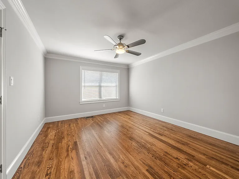 29011 Woodland Dr — Photo 43